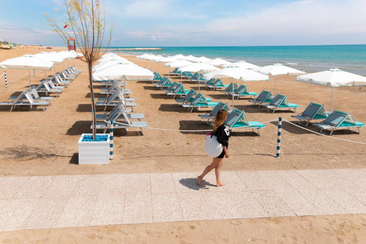 Luxury Camp At Union Lido Hotel Cavallino-Treporti Exterior photo